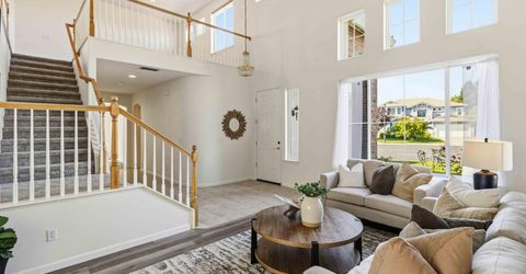 401 Mount Darwin Ct, Roseville, CA 95747 Photo