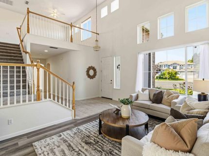 401 Mount Darwin Ct, Roseville, CA 95747 Photo