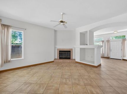 8406 Alameda Park Dr, Elk Grove, CA 95624 Photo