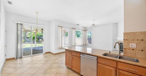 8406 Alameda Park Dr, Elk Grove, CA 95624 Photo
