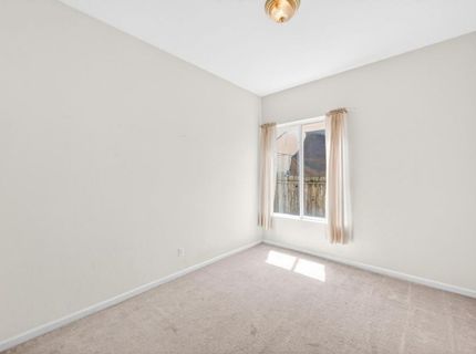 8406 Alameda Park Dr, Elk Grove, CA 95624 Photo