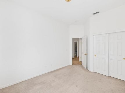 8406 Alameda Park Dr, Elk Grove, CA 95624 Photo