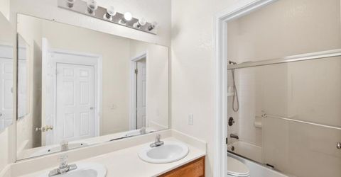 8406 Alameda Park Dr, Elk Grove, CA 95624 Photo