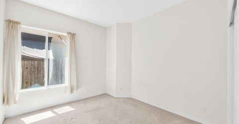 8406 Alameda Park Dr, Elk Grove, CA 95624 Photo