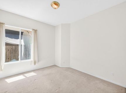8406 Alameda Park Dr, Elk Grove, CA 95624 Photo
