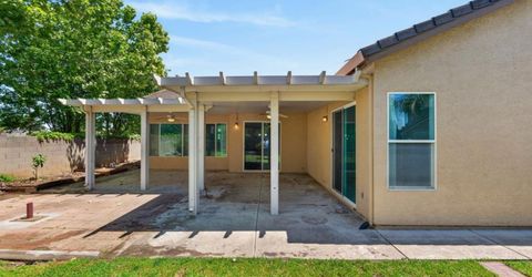 8406 Alameda Park Dr, Elk Grove, CA 95624 Photo