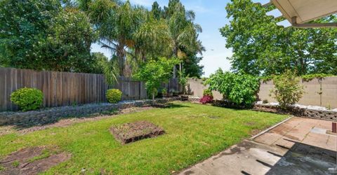 8406 Alameda Park Dr, Elk Grove, CA 95624 Photo