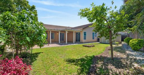 8406 Alameda Park Dr, Elk Grove, CA 95624 Photo