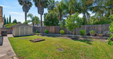 8406 Alameda Park Dr, Elk Grove, CA 95624 Photo