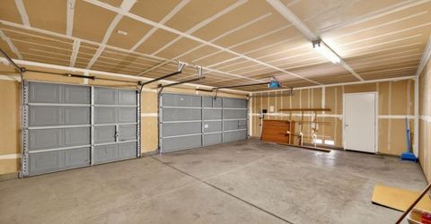 8406 Alameda Park Dr, Elk Grove, CA 95624 Photo
