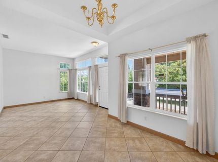 8406 Alameda Park Dr, Elk Grove, CA 95624 Photo