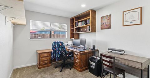 8951 Lansdowne Ct, Elk Grove, CA 95624 Photo