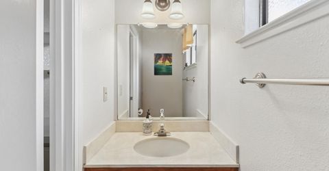 8951 Lansdowne Ct, Elk Grove, CA 95624 Photo
