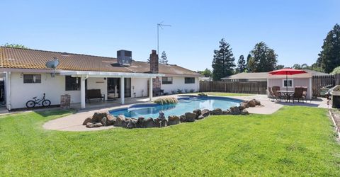 8951 Lansdowne Ct, Elk Grove, CA 95624 Photo