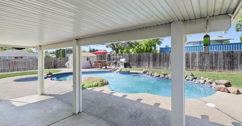 8951 Lansdowne Ct, Elk Grove, CA 95624 Photo