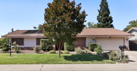 8951 Lansdowne Ct, Elk Grove, CA 95624 Photo