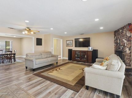 8951 Lansdowne Ct, Elk Grove, CA 95624 Photo