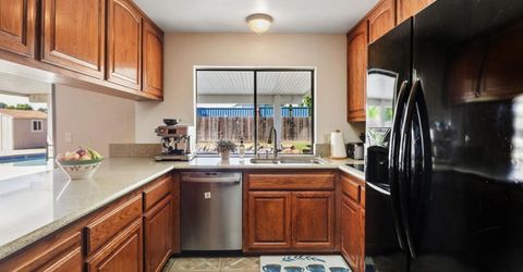 8951 Lansdowne Ct, Elk Grove, CA 95624 Photo