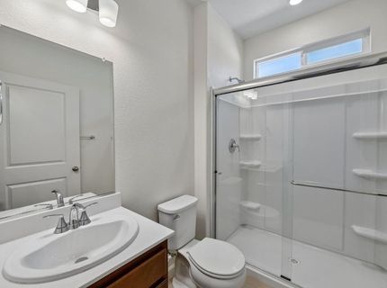2386 Satin Leaf Ct, Lodi, CA 95242 Photo