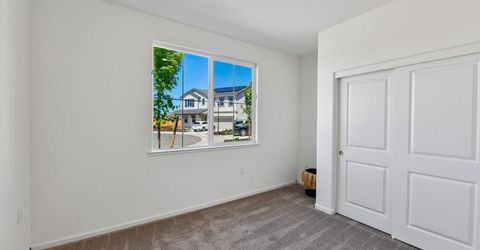 2386 Satin Leaf Ct, Lodi, CA 95242 Photo