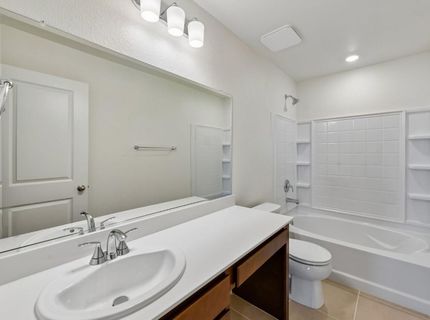 2386 Satin Leaf Ct, Lodi, CA 95242 Photo