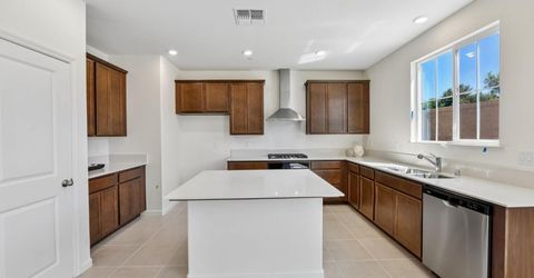 2386 Satin Leaf Ct, Lodi, CA 95242 Photo