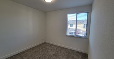 6064 Oberlander Dr, Roseville, CA 95747 Photo