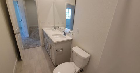 6064 Oberlander Dr, Roseville, CA 95747 Photo