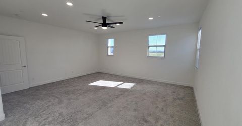 6064 Oberlander Dr, Roseville, CA 95747 Photo