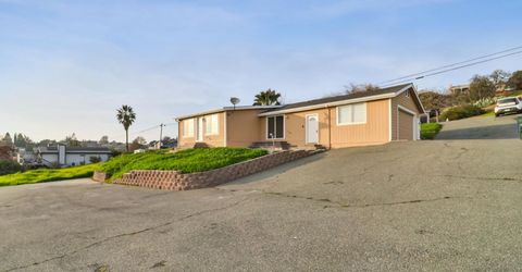3814 Lakeview Dr, Ione, CA 95640 Photo