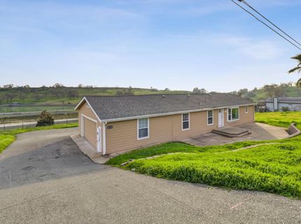 3814 Lakeview Dr, Ione, CA 95640 Photo
