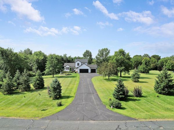 774 Oriole Lane , Hudson, WI 54016