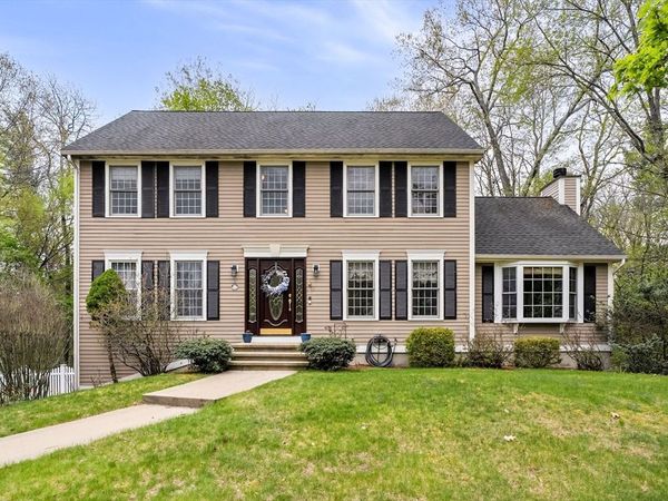 18 W Parish Ridge Rd, Haverhill, MA 01832