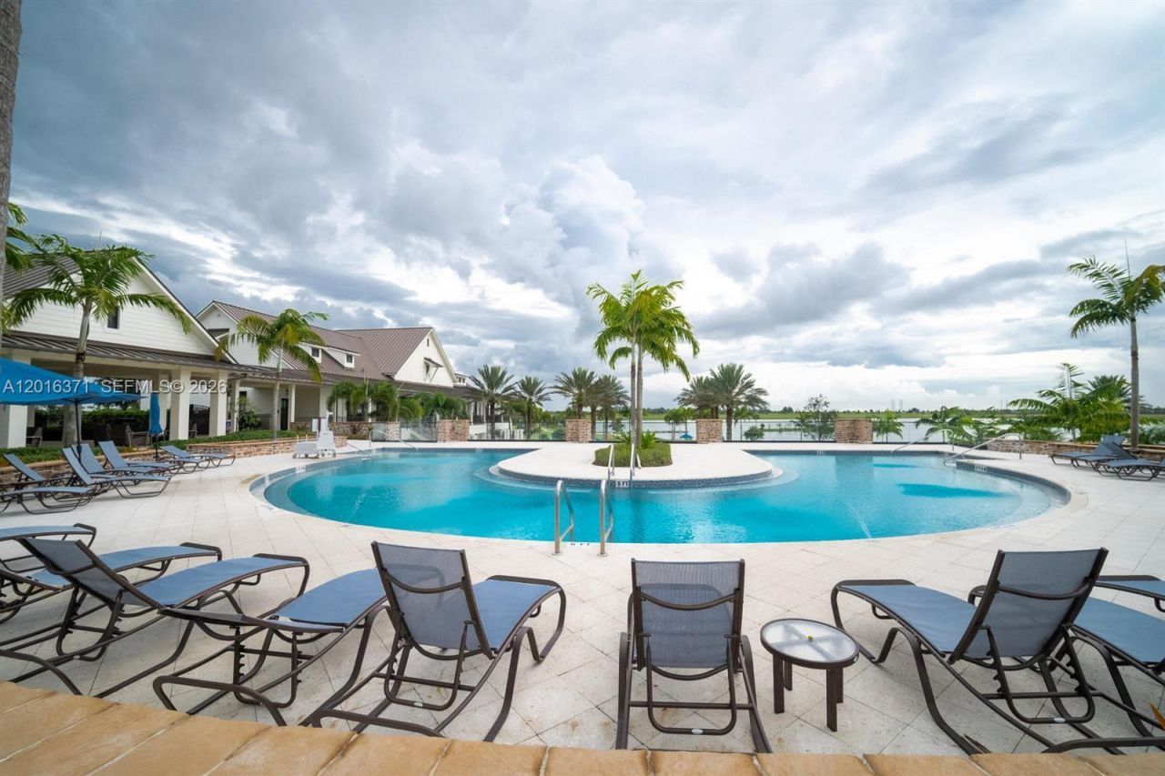 1664 Wandering Willow Way , Unit 1664, Loxahatchee, FL 33470 Photo