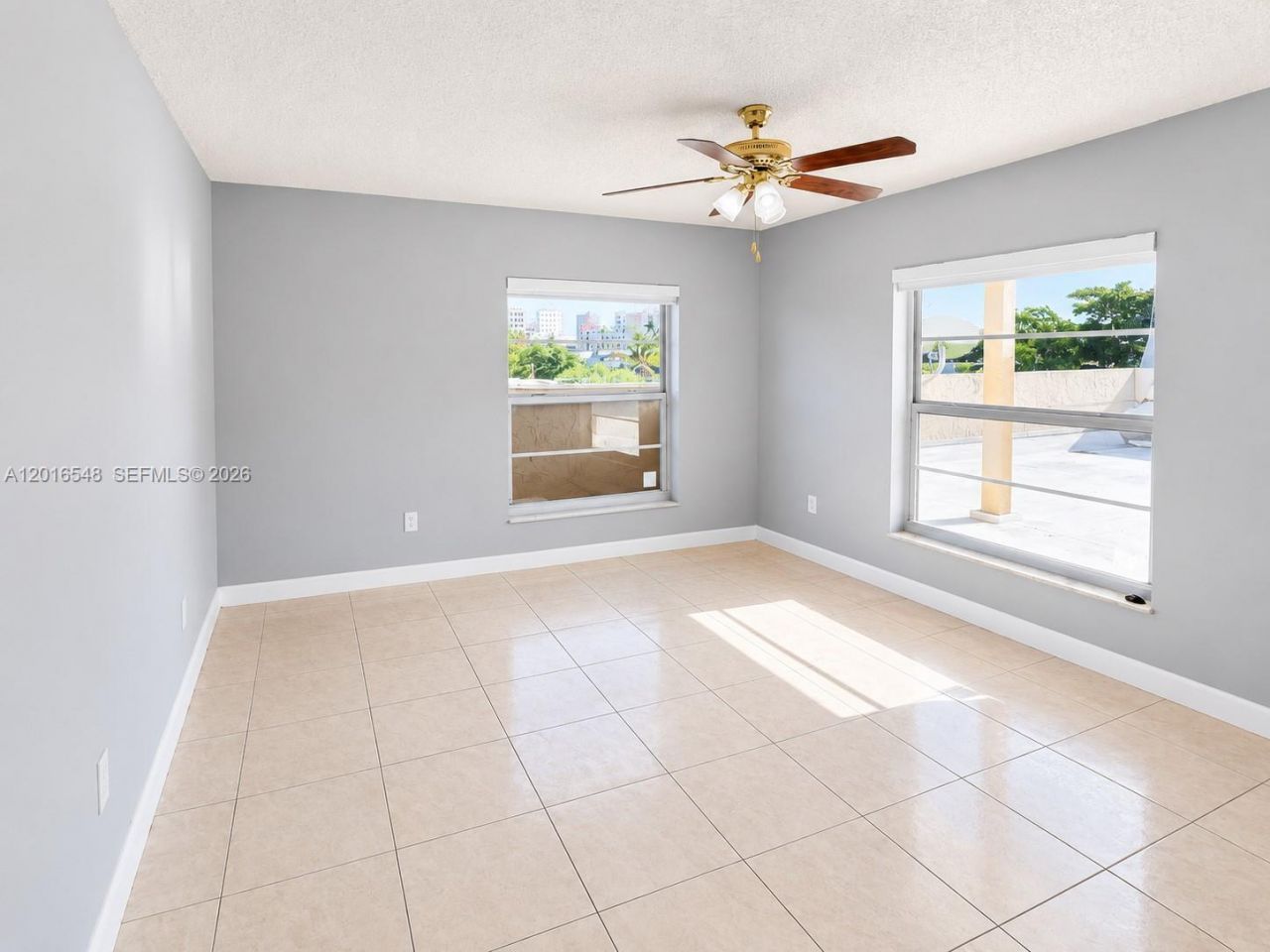 110 Salamanca Ave, Unit PH, Coral Gables, FL 33134 Photo