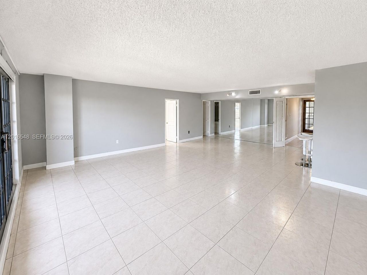 110 Salamanca Ave, Unit PH, Coral Gables, FL 33134 Photo