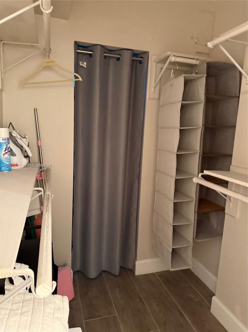 2301 Collins Ave , Unit 528, Miami Beach, FL 33139 Photo