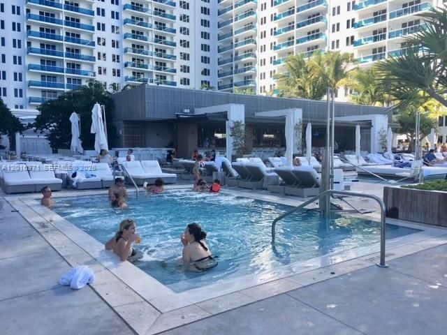 2301 Collins Ave , Unit 528, Miami Beach, FL 33139 Photo