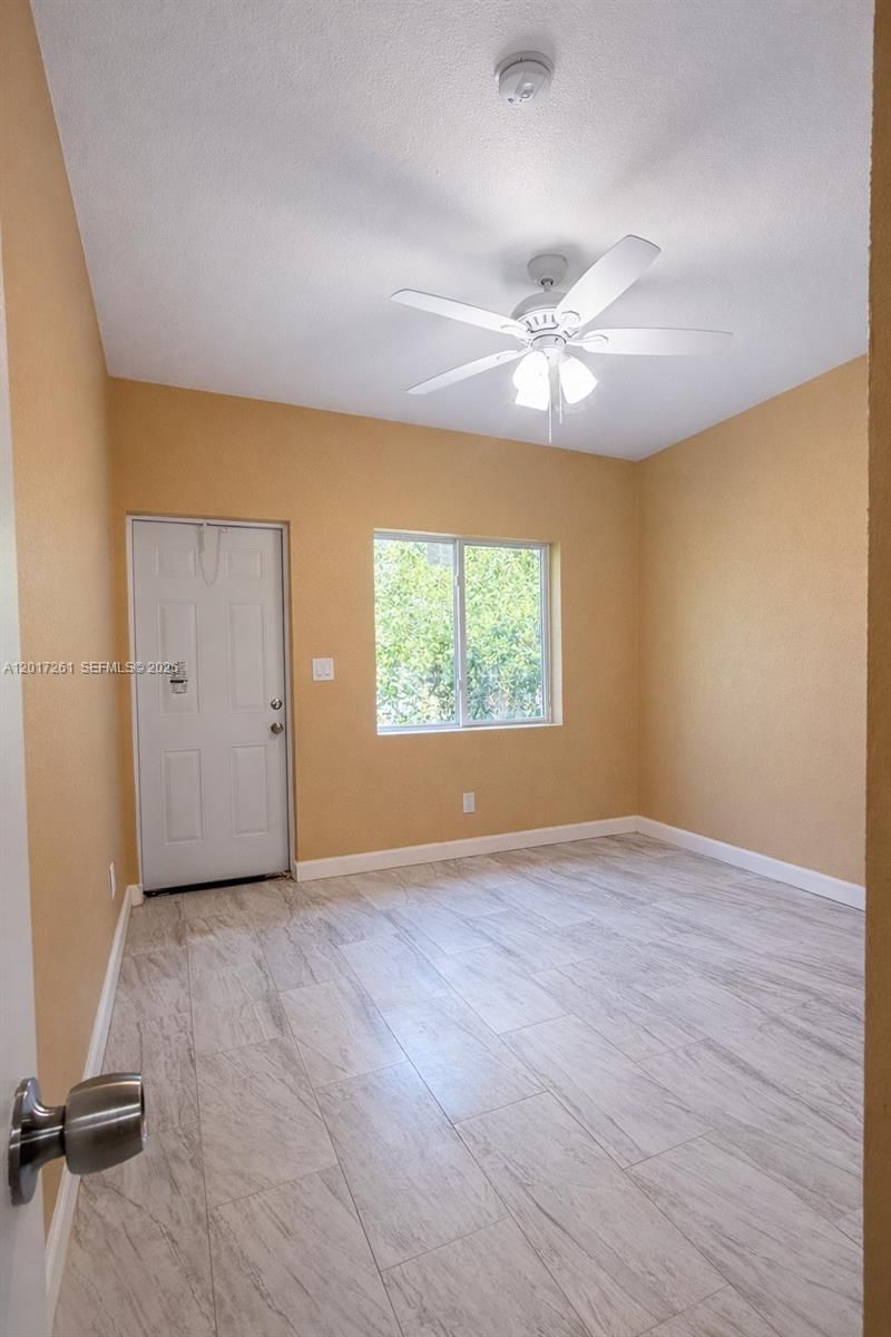 1015 NW 8th Ave, Fort Lauderdale, FL 33311 Photo