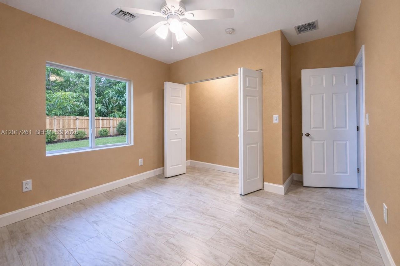 1015 NW 8th Ave, Fort Lauderdale, FL 33311 Photo
