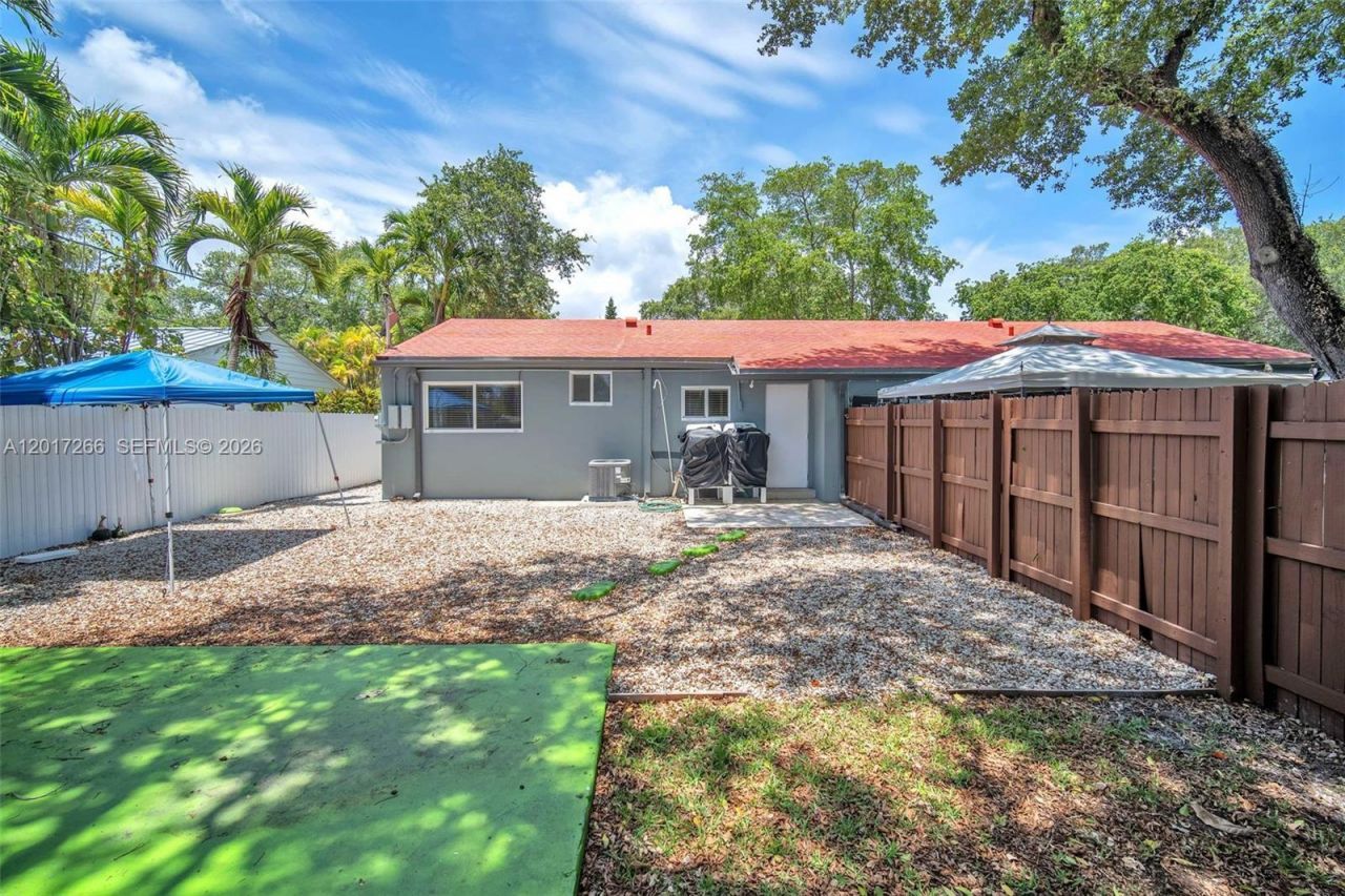 1550 NE 131st Ln , Unit 1550, North Miami, FL 33161 Photo