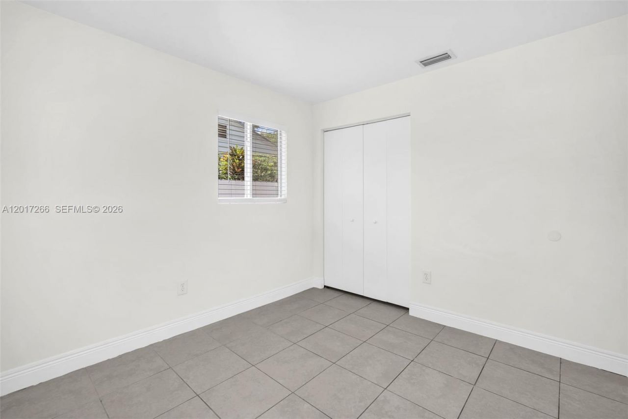 1550 NE 131st Ln , Unit 1550, North Miami, FL 33161 Photo