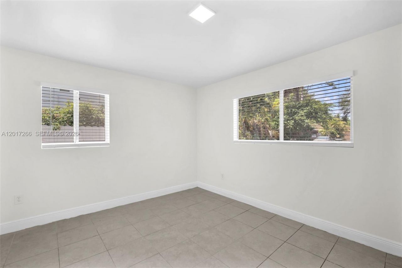 1550 NE 131st Ln , Unit 1550, North Miami, FL 33161 Photo