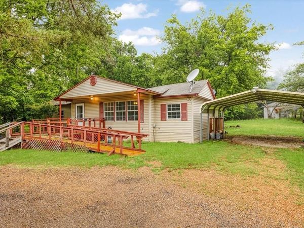 507 N 5th Street , Quinlan, TX 75474
