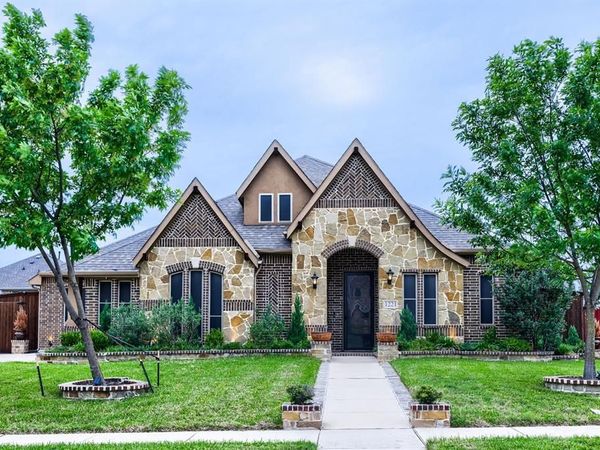1221 Kittery Drive, DeSoto, TX 75115