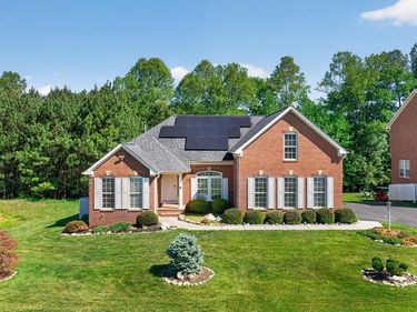 64 BLUE RIDGE TER, ZION CROSSROADS, VA 22942