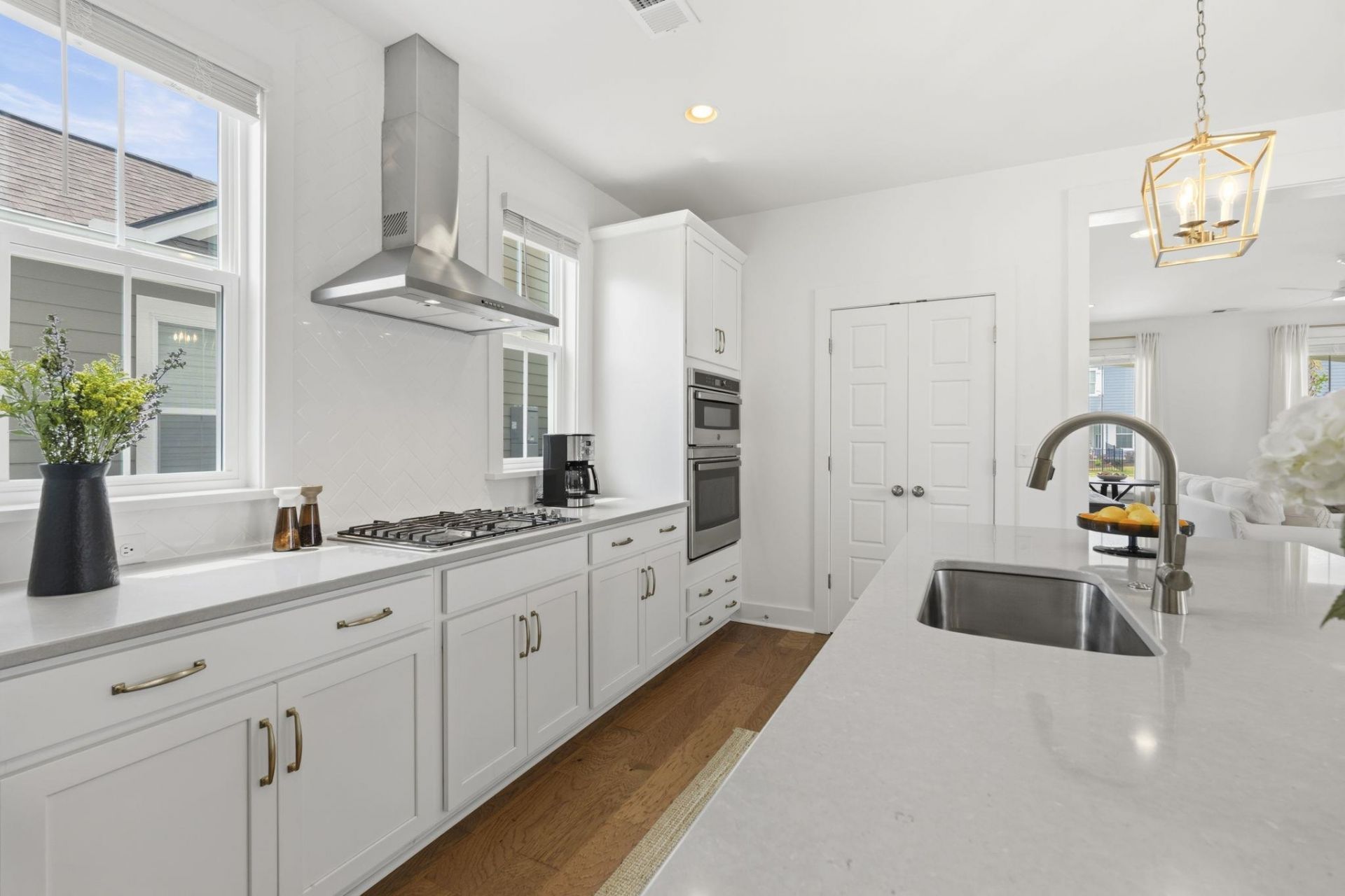 1558 Sayebrook Pkwy. Photo 18