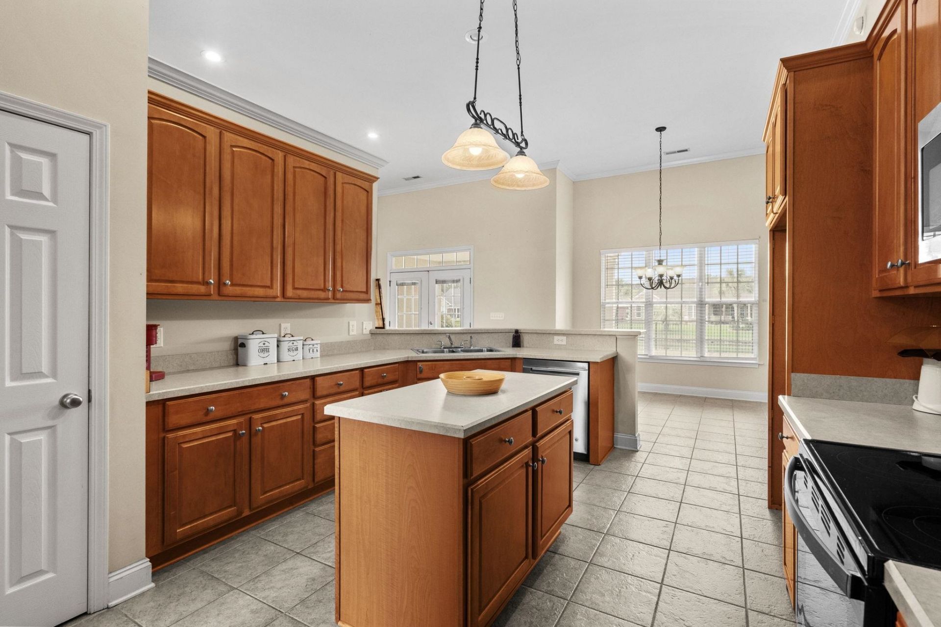 542 Stonemason Dr. Photo 18