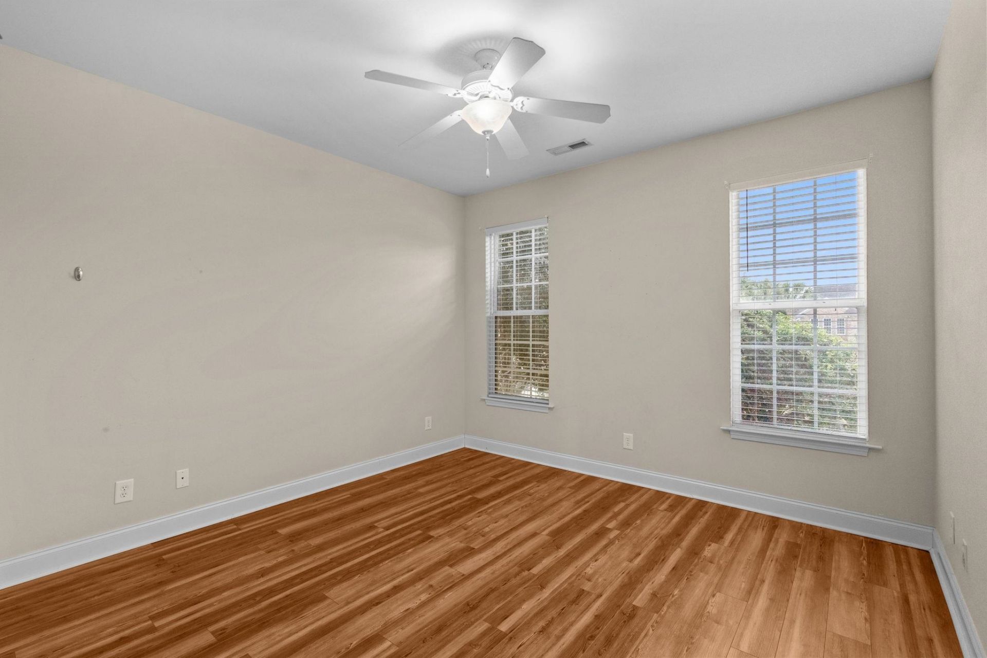 542 Stonemason Dr. Photo 39