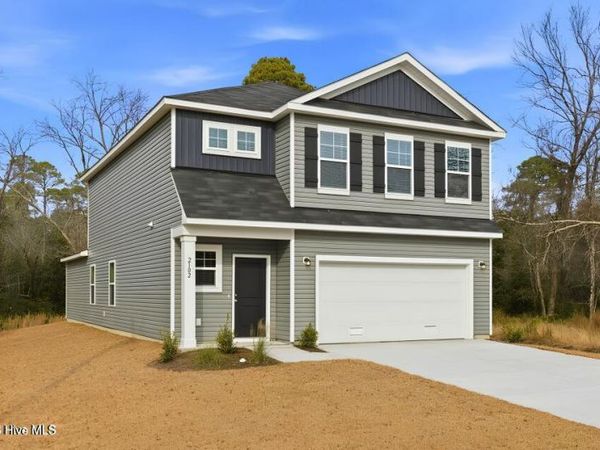 2102 Caracara Drive, New Bern, NC 28560